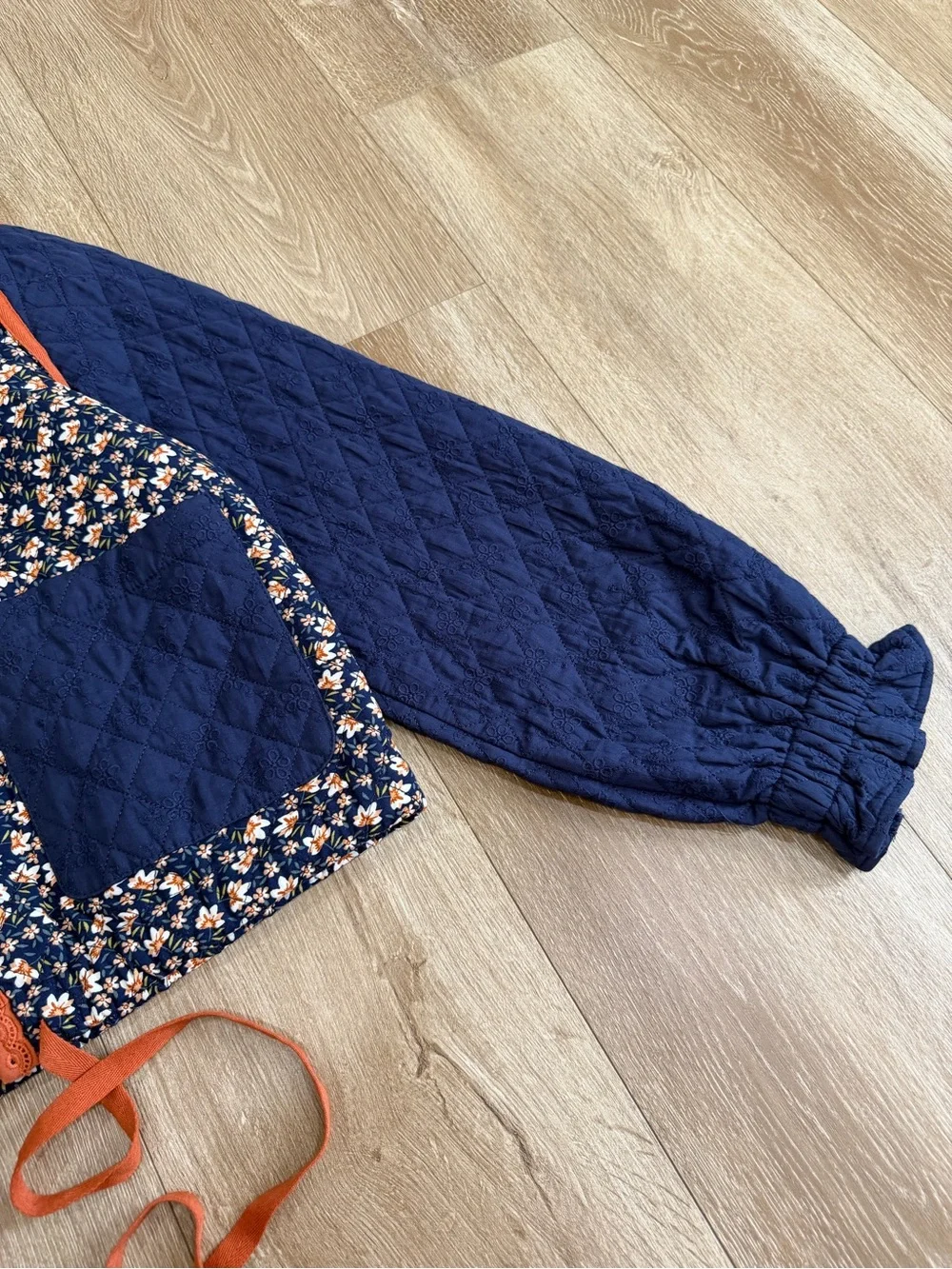 NWT Forte Quilted Floral Zip Jacket in Navy Size Small